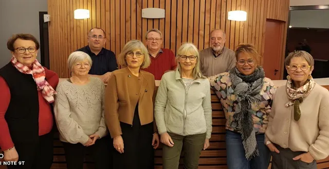 photo  le bureau de l’association comprend neuf membres, tous animés d’une même ferveur pour dispenser la culture auprès d’un public fidèle en assurant la préparation des spectacles du samedi soir.  &copy;  co 
