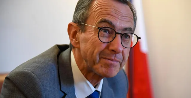 photo  bruno retailleau se rendra à beaupréau, à une vingtaine de minutes de sa ville natale, cholet.  &copy;  co - laurent combet 