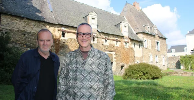 photo  les designers maurizio galante et tal lancman sont en train de restaurer l’ancienne abbaye royale de nyoiseau.  &copy;  archives co 