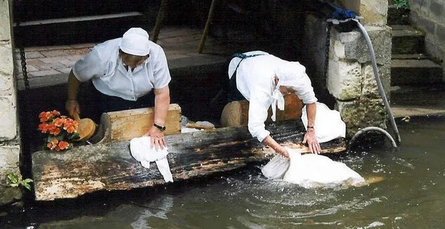 photo  comment lavait-on le linge au lavoir ? les buées, les commérages, le dur labeur des femmes seront expliqués dimanche 21 septembre lors des journées européennes du patrimoine.  &copy;  co 
