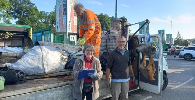 photo  l’année dernière, plus de 600 kg de déchets ont été ramassés autour de flers. ici au pont-érambourg à saint-pierre-du-regard.  &copy;  flers agglo 