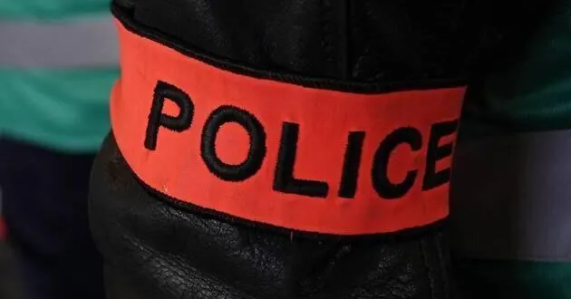 photo  le suspect s’est présenté avec un faux brassard de police (photo d’illustration).  &copy;  archives ouest-france 