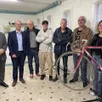 photo  une partie de l’équipe de réajis qui a mis sur pied le repair café et accueillera le public dans le quartier de la vallée d'auge, à argentan (orne). 