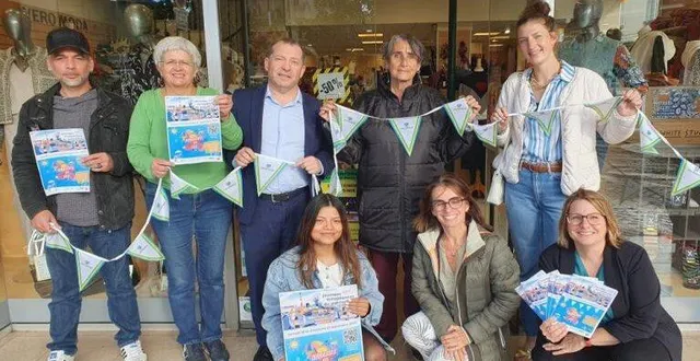 photo  les forces vives de la commune présentent le programme.  &copy;  le maine libre 