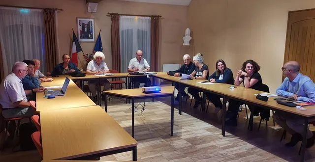 photo  le conseil municipal a statué sur la mise en place de l’interdiction de fumer.  &copy;  le maine libre 