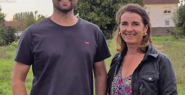 photo  tomi la breche et marie lallier devant le terrain qu’ils viennent d’acquérir pour leur cabinet paramédical.  &copy;  ouest-france 