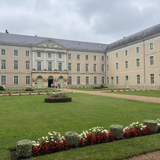 photo le prytanée national militaire de la flèche est l'un des six lycées de la défense.  ©  ouest-france