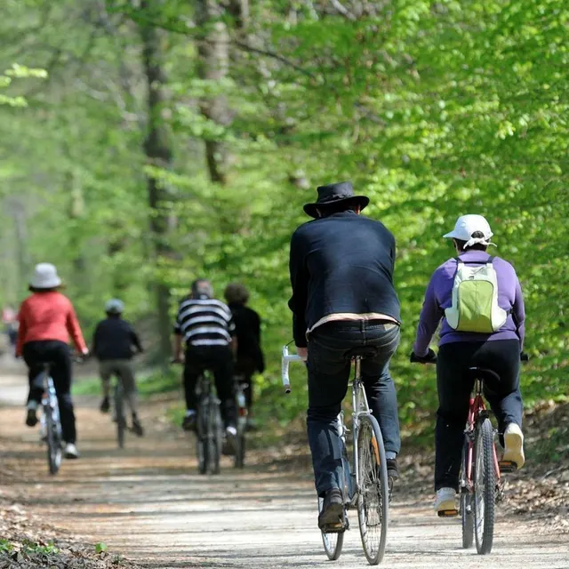 photo la nouvelle voie verte entre la suze-sur-sarthe et la flèche a été inaugurée fin mai 2025.  ©  archives ouest-france / philippe renault