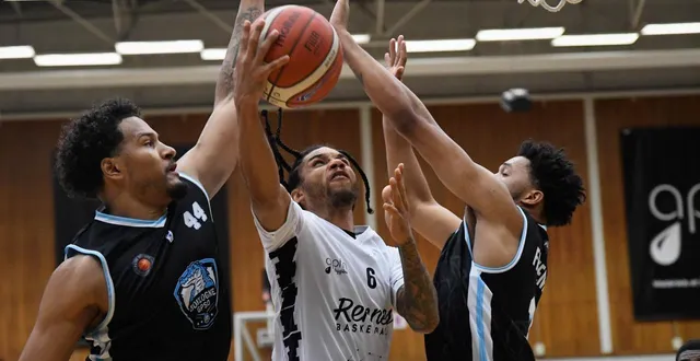 photo  darwin davis jr et les rennais se sont imposés sans briller.  &copy;  ouest-france 