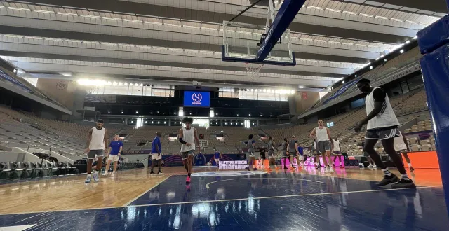 photo  les équipes ont découvert roland-garros version basket.  &copy;  ouest-france 