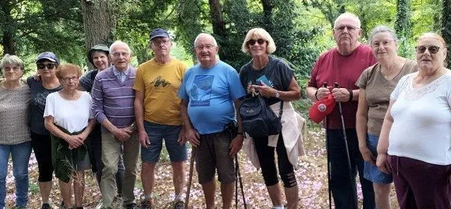 photo  l’activité marche a repris chaque lundi. rendez-vous à 14 heures, parking de la gare.  &copy;  le maine libre 