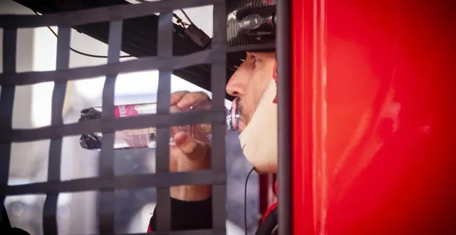 photo  le hongrois norbert kiss est devenu pour la 7e fois champion d’europe de courses de camions.  &copy;  dominique breugnot 