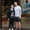 photo  laurelyne rocheteau et florian giraudeau devant la boulangerie de la rue carnot. 