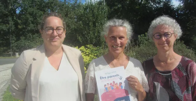photo  les programmatrices de la semaine de la parentalité : mathilde bouet, laurence guiblet et katia dumartin.  &copy;  ouest-france 