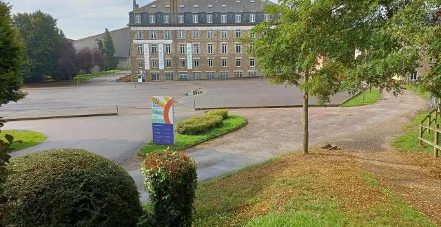 photo  jean-françois connan a dressé un premier bilan de la rentrée scolaire dans son établissement, deux nouvelles formations sont proposées et un poste de chargée de réussite est pérennisé.  &copy;  ouest-france 
