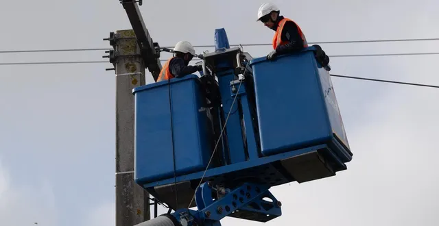 photo  8 000 foyers étaient toujours privés d’électricité dans les départements du var, du vaucluse et des bouches-du-rhône lundi 22 septembre. photo d’illustration.  &copy;  estelle ruiz/hans lucas via afp 