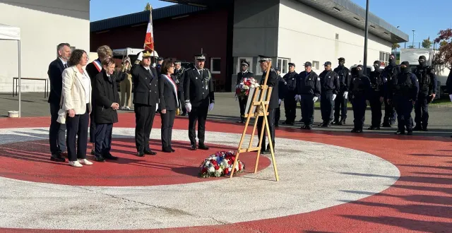 photo  la cérémonie s’est déroulée en présence du préfet de l’orne, d’élus et de représentants d’institutions.  &copy;  ouest-france 