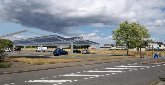 photo  les ombrières telles qu’elles devraient être mi-novembre sur le parking du petit-renard à la flèche (sarthe).  &copy;  trina solar 