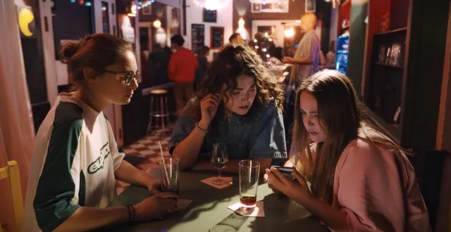 photo  « en un battement », fait partie de la sélection du hotmilk film festival de cholet.  &copy;  capture d’écran 