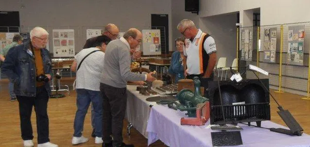 photo  bernard houel a partagé ses connaissances ce week-end.  &copy;  le maine libre 