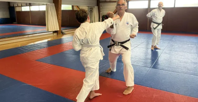photo  comment réagir face à une agression ? ceinture noire 4e dan, loïc boisnault prône les valeurs du taï-jitsu.  &copy;  ouest-france 