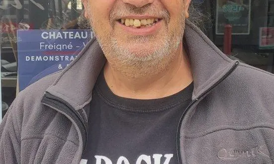 photo  marc weissenbacher de l’association jacques-monnot est impatient de réussir la soirée-concert au profit de la lutte contre le cancer.  &copy;  ouest-france 