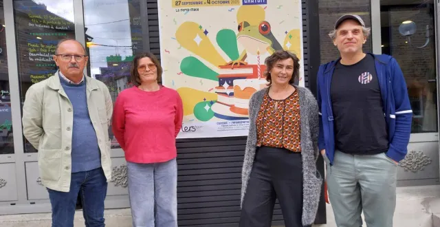 photo  à partir de la gauche, françois baille, vice-président de flers agglo chargé des pôles culturels ; joëlle guillouard, directrice de la médiathèque ; sophie bouquerel, animatrice, et antoine boudant, un des artistes intervenant.  &copy;  ouest-france 