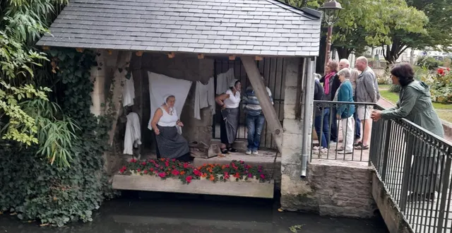 photo  la vie des lavandières a été contée par véronique et raymonde dimanche 21 septembre à l’occasion des journées du patrimoine.  &copy;  co 