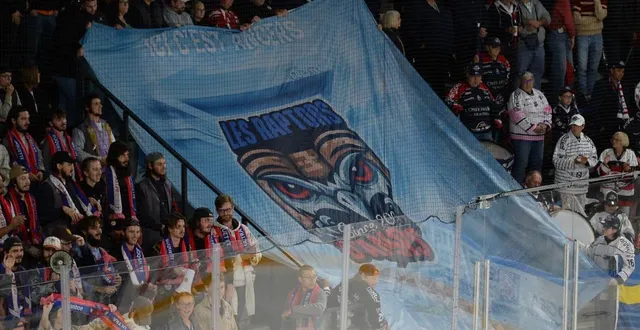 photo  les supporters des ducs d’angers sont évidemment au rendez-vous.  &copy;  co – jérôme hurstel 