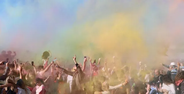 photo  l’étape et apf france handicap organisent la première « color party » d’argentan mercredi 24 septembre.  &copy;  archive ouest-france 