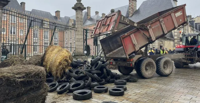 photo  en janvier 2024, plusieurs actions des agriculteurs s’étaient déroulées devant la préfecture de l’orne, à alençon.  &copy;  archives ouest-france 