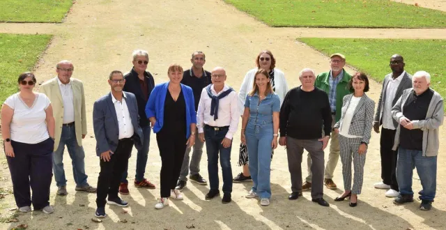 photo  la liste d’hubert gaudin (au centre au premier plan).  &copy;  co 