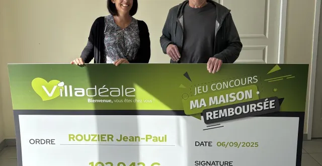 photo  installé dans sa nouvelle maison au nord du mans depuis quelques mois, le sarthois jean-paul rouzier (ici avec sa fille sandrine) a appris avec bonheur que l’achat de sa maison lui était entièrement remboursé.  &copy;  villadéale 