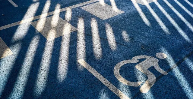 photo  peut-on se garer sur un emplacement handicapé si un passager dispose d’une carte ?  &copy;  afp 