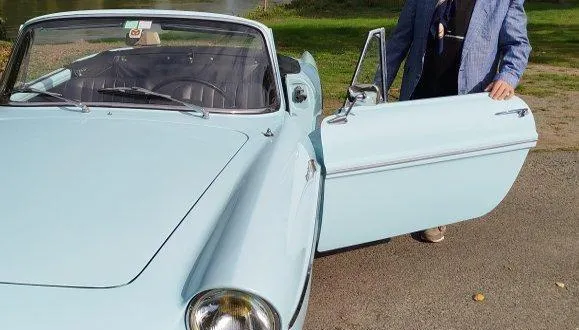 photo  samedi 27 septembre, vous pourrez monter à bord de la renault floride s de 1963 de luc despelchain.  &copy;  ouest-france 