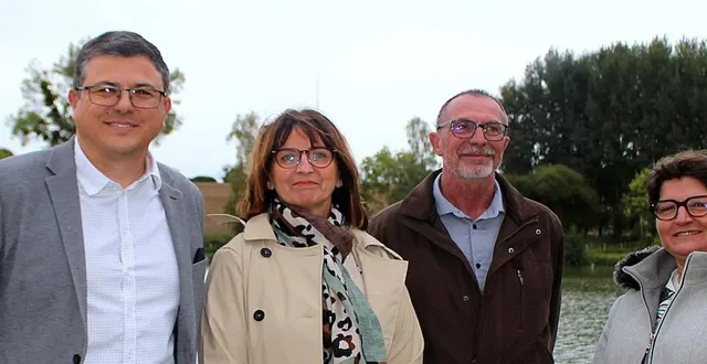photo  avec une partie de son équipe, pierre ouvrard va se représenter aux élections municipales  &copy;  le maine libre 