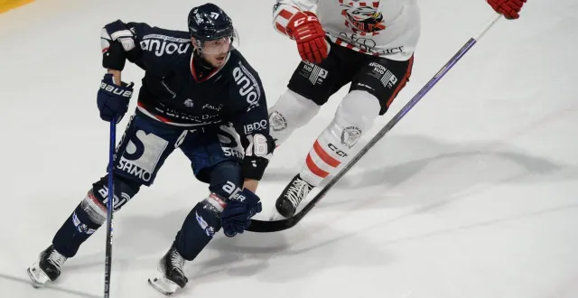 photo  di dio balsamo forme avec gaborit et gutierrez une nouvelle ligne bleue à angers.  &copy;  photo co - jérôme hurstel 