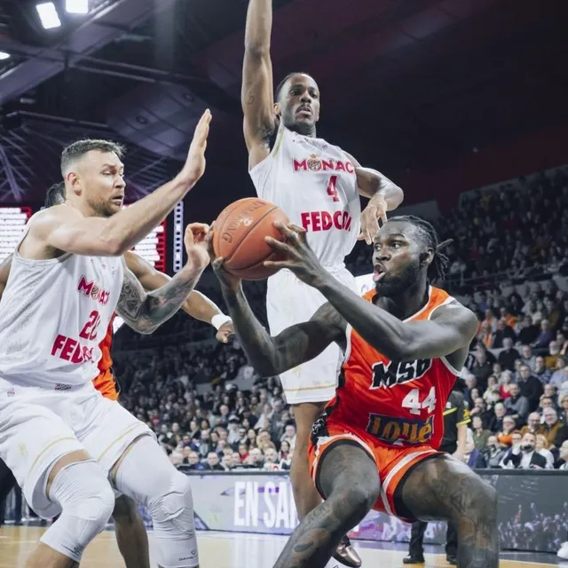 photo après cinq belles années au mans sarthe basket, williams narace s’est lancé un nouveau défi sportif à dijon. hélas, une blessure aux ischios pourrait le priver des retrouvailles ce vendredi 26 septembre 2025.  ©  dominique breugnot