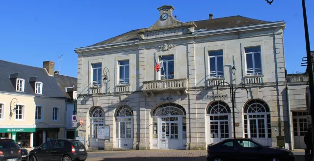 photo  la manifestation se déroule jusqu’au 19 octobre.  &copy;  le maine libre 