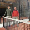 photo  tom et didier gendron sur l’un des quatre terrains de l’espace padel d’argentan (orne). 