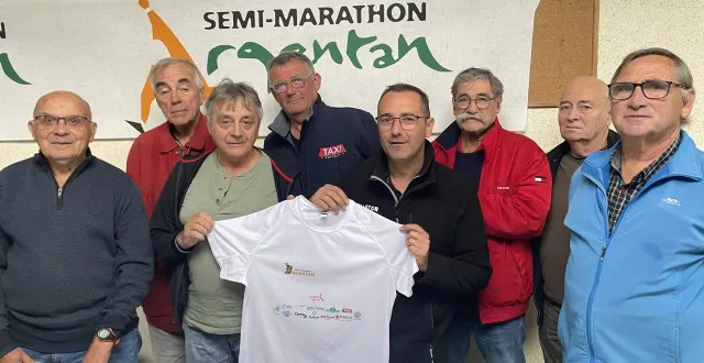 photo  l’équipe organisatrice du 39e semi-marathon d’argentan (orne) : le président laurent truillet (3e à gauche).  &copy;  ouest-france 