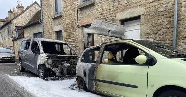 photo  les deux suspects auraient reconnu vingt-deux incendies parmi la trentaine qui se sont produits durant l'été 2025 à alençon.  &copy;  archives ouest-france 