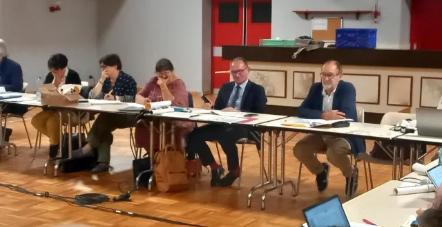 photo  dernier conseil communautaire à guécélard pour le maire alain viot, qui ne se représentera pas en 2026.  &copy;  le maine libre 