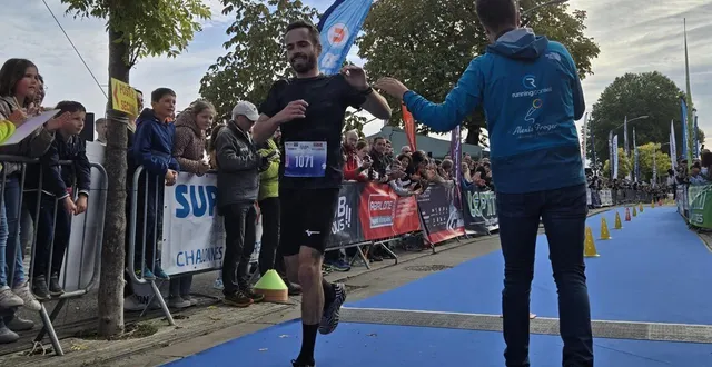 photo  julien devanne a réussi un chrono canon, ce dimanche, sur la 2e édition du semi-marathon de l’île de chalonnes, en 1h09.  &copy;  titouan le meignen 