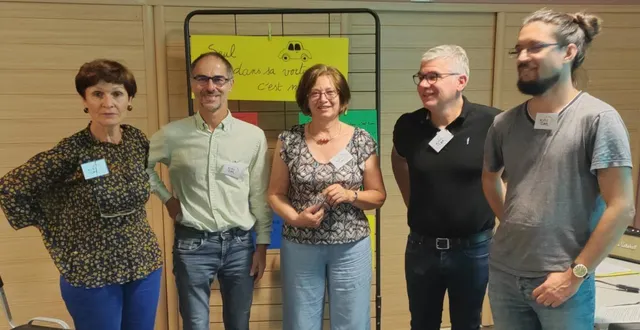 photo  l’équipe animatrice, de g. à d. : annie denieulle, lionel leduc, marie-jeanne coquereau, stéphane lejard, jérôme loirat.  &copy;  co 