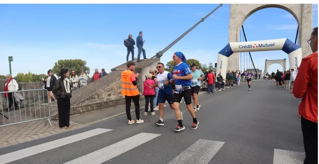 photo  après un parcours magnifique sur  l’île de chalonnes, une arrivée très acclamée.  &copy;  co 