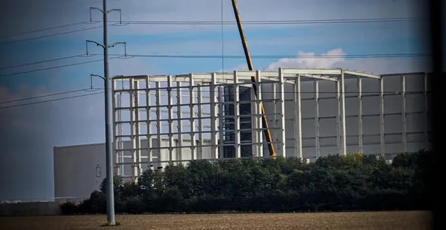 photo  newcold construit un second entrepôt à argentan, route de putanges.  &copy;  ouest-france 