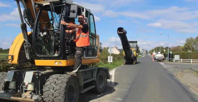 photo  les travaux sur la rd 961 ont débuté hier.  &copy;  co 