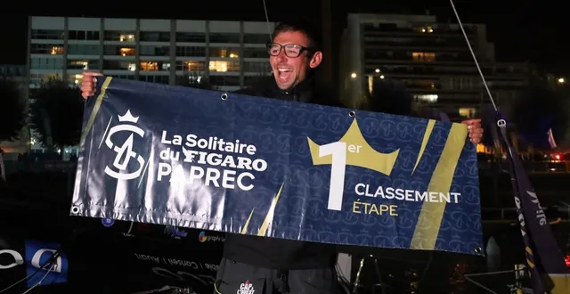 photo  hugo cardon a remporté la deuxième étape, au général, de la solitaire du figaro. un exploit pour celui qui a terminé 6e, au final de l’épreuve.  &copy;  solitaire du figaro 