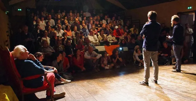 photo  le théâtre de chaoué prête ses murs à la programmation de l’excelsior. rendez-vous samedi 4 octobre pour découvrir la programmation partagée des deux salles.  &copy;  archives ouest-france 